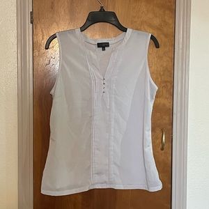 The Limited white sleeveless blous